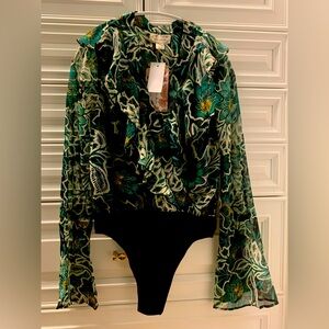 Green & Black Bodysuit by Band Of The Free. Size Medium